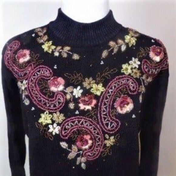 Vintage Heirloom Collection Sweater / Size Medium - Picture 2 of 5